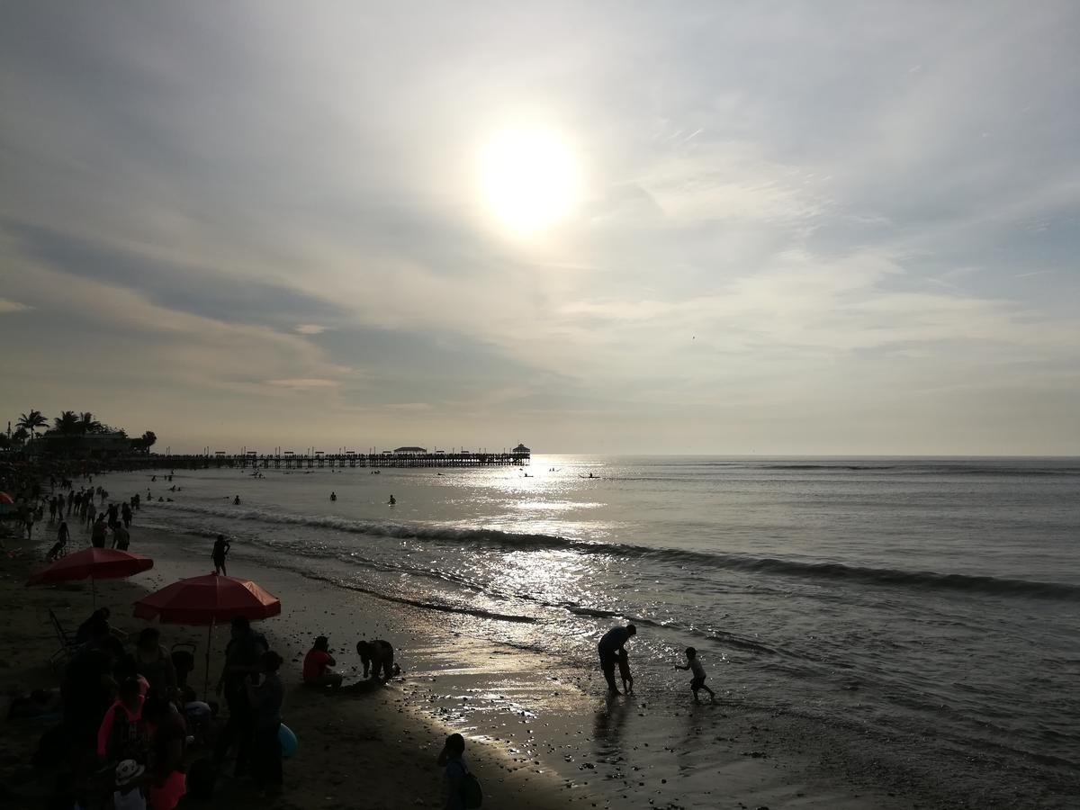 Hostal Naylamp Huanchaco Exterior foto